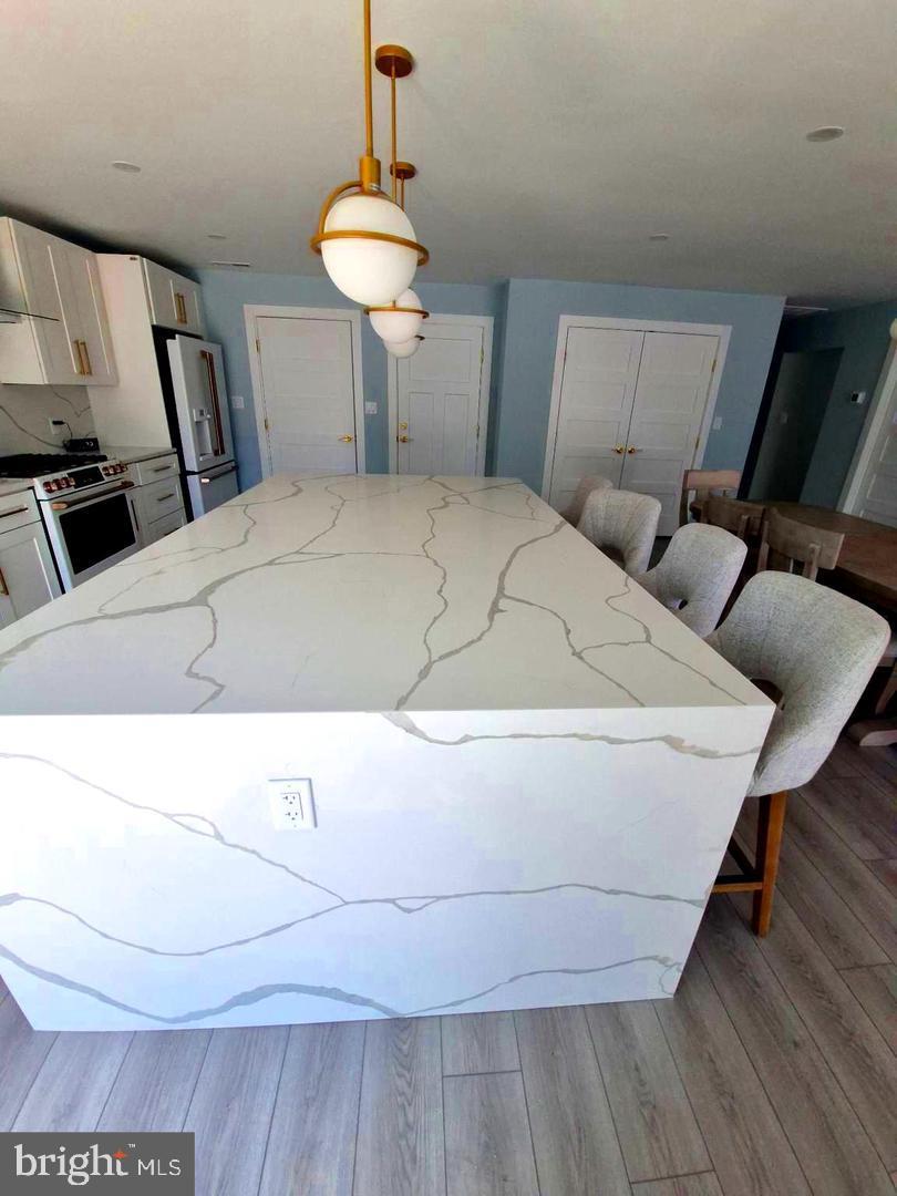 CAINE KEYS II - Residential Lease