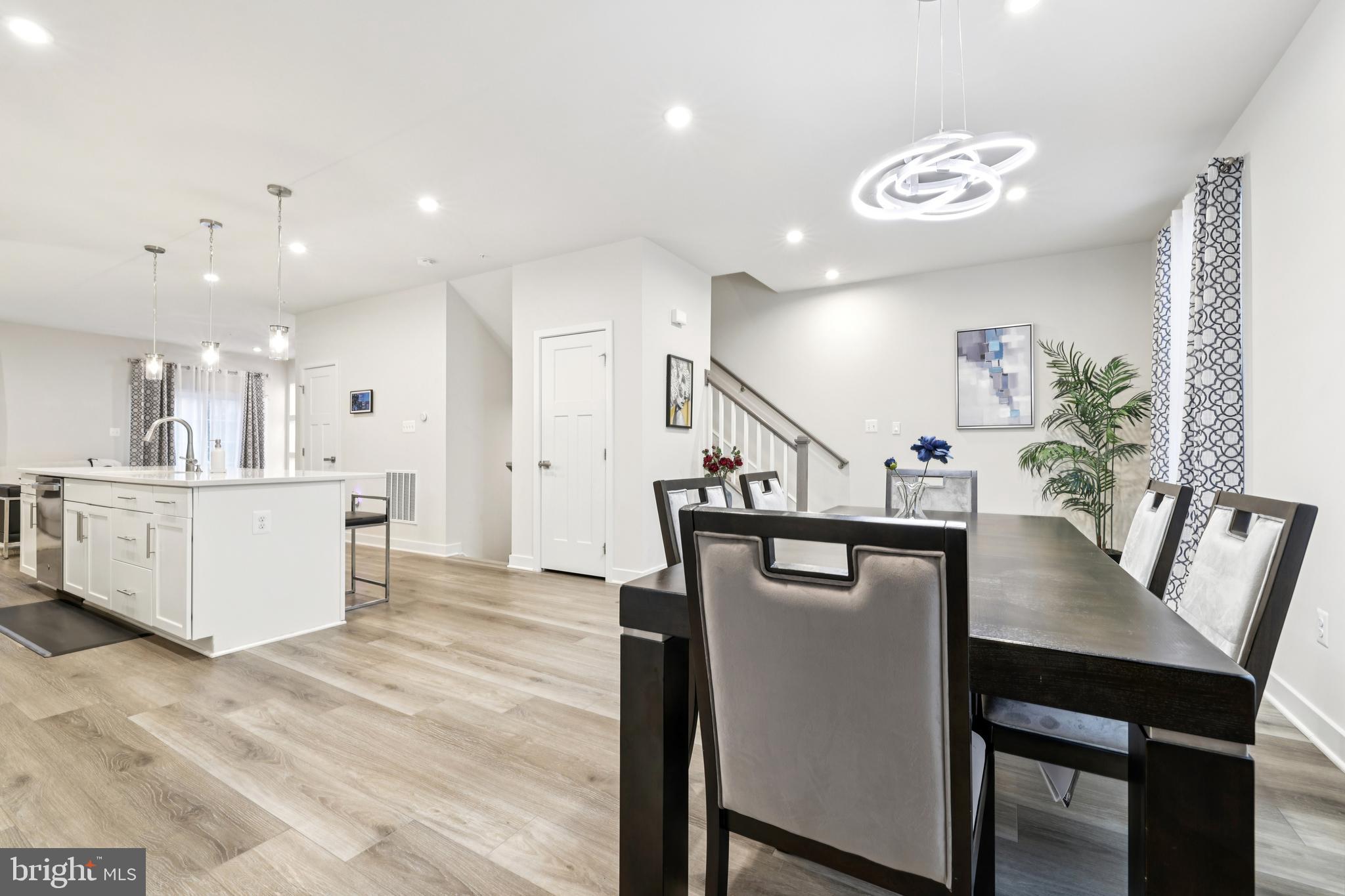 BELLE AIR TOWNHOMES - Residential