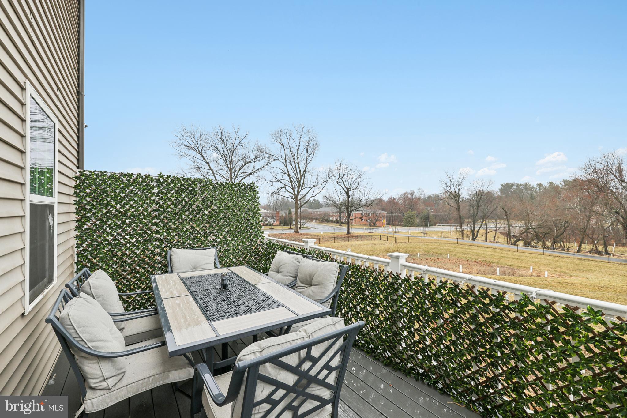 BELLE AIR TOWNHOMES - Residential