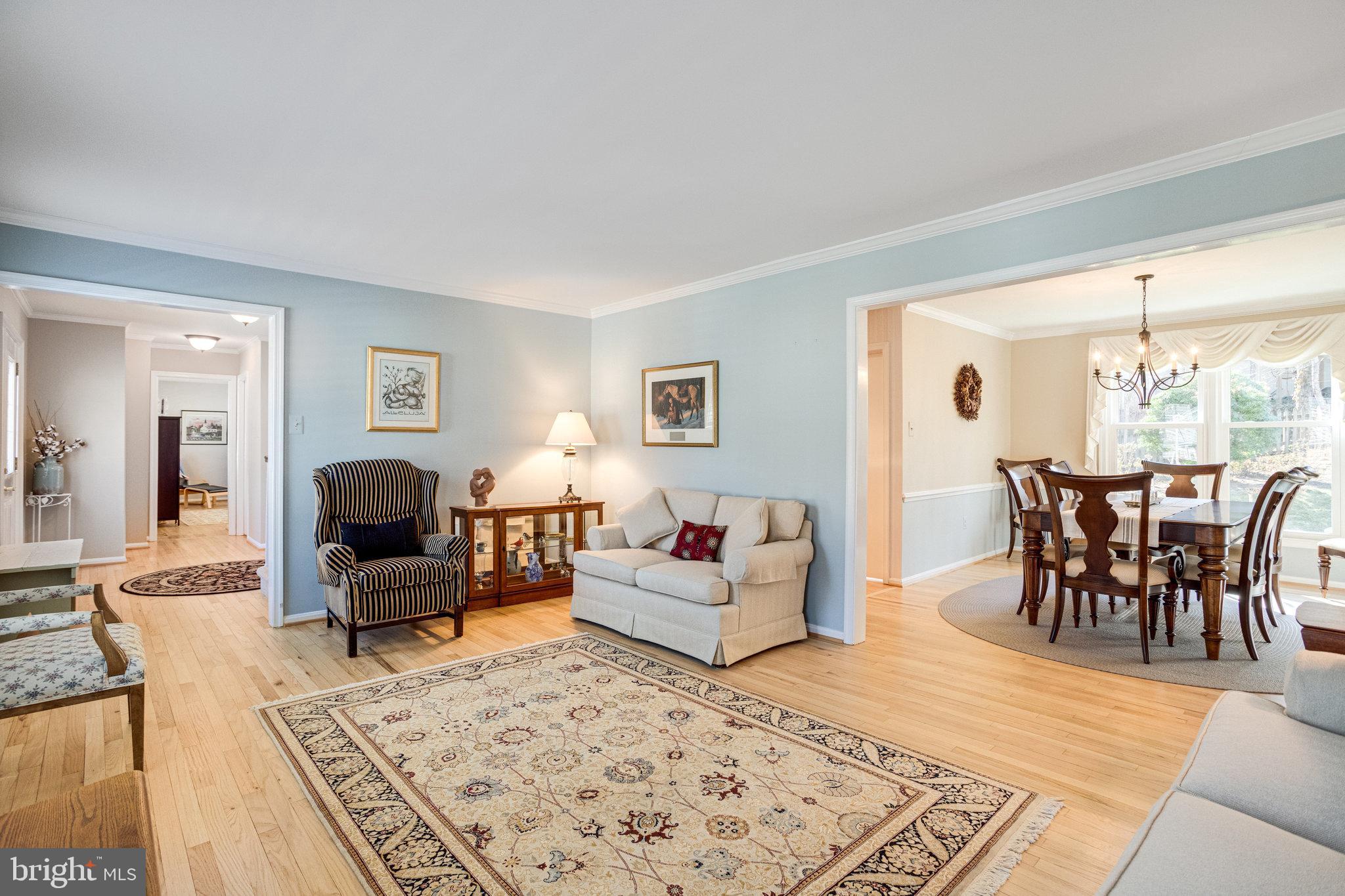 BURKE CENTRE - Residential