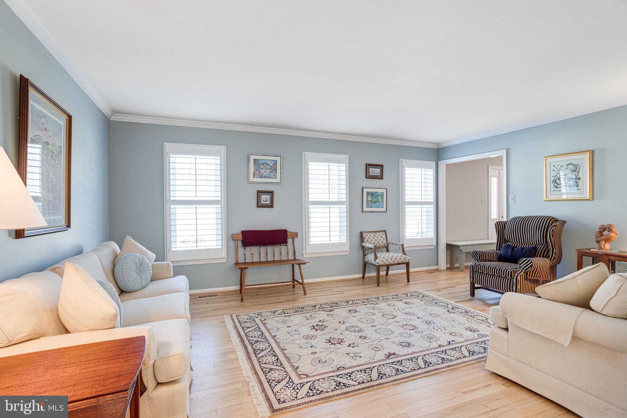 BURKE CENTRE - Residential