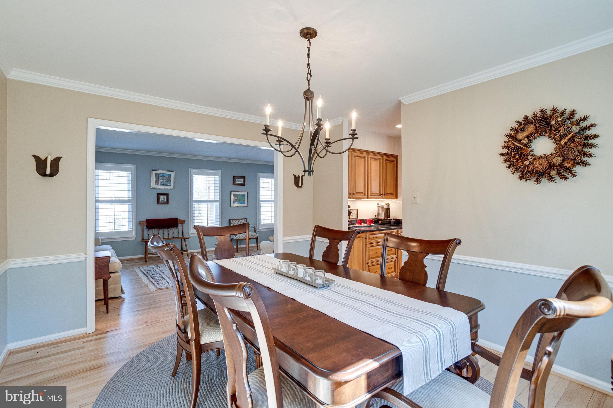 BURKE CENTRE - Residential