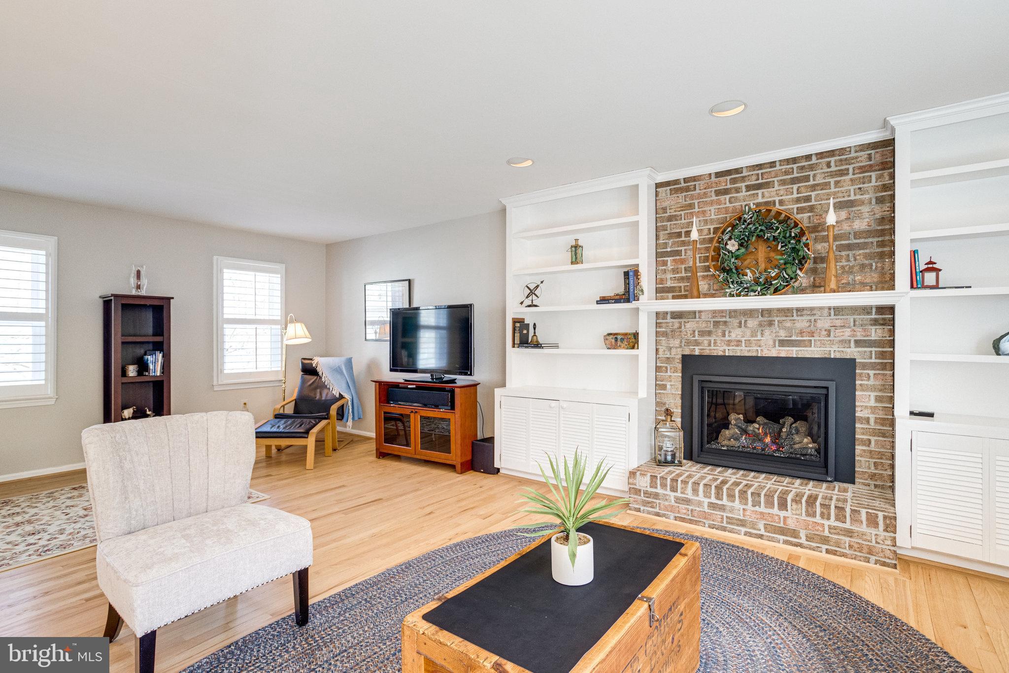 BURKE CENTRE - Residential