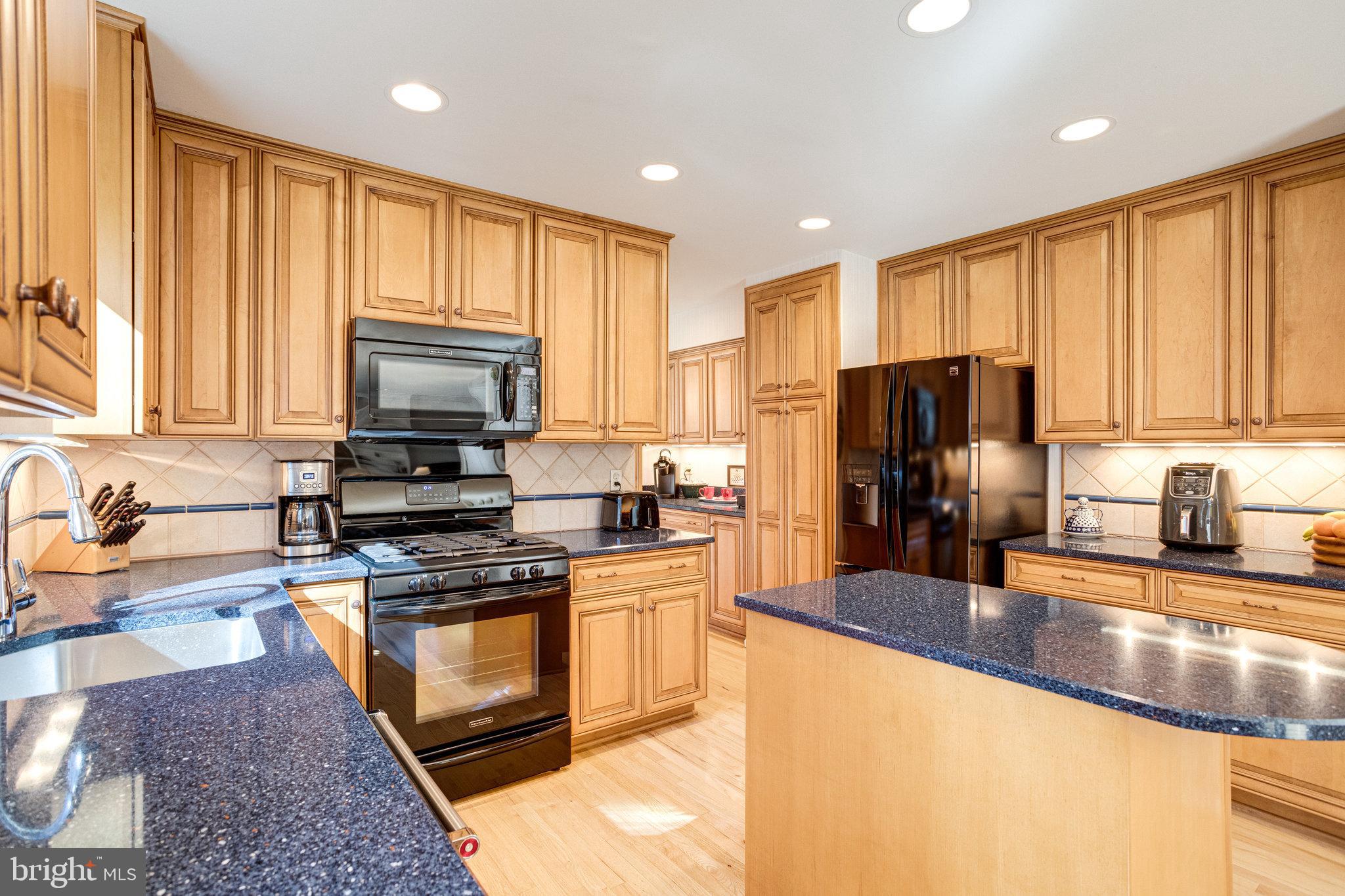 BURKE CENTRE - Residential