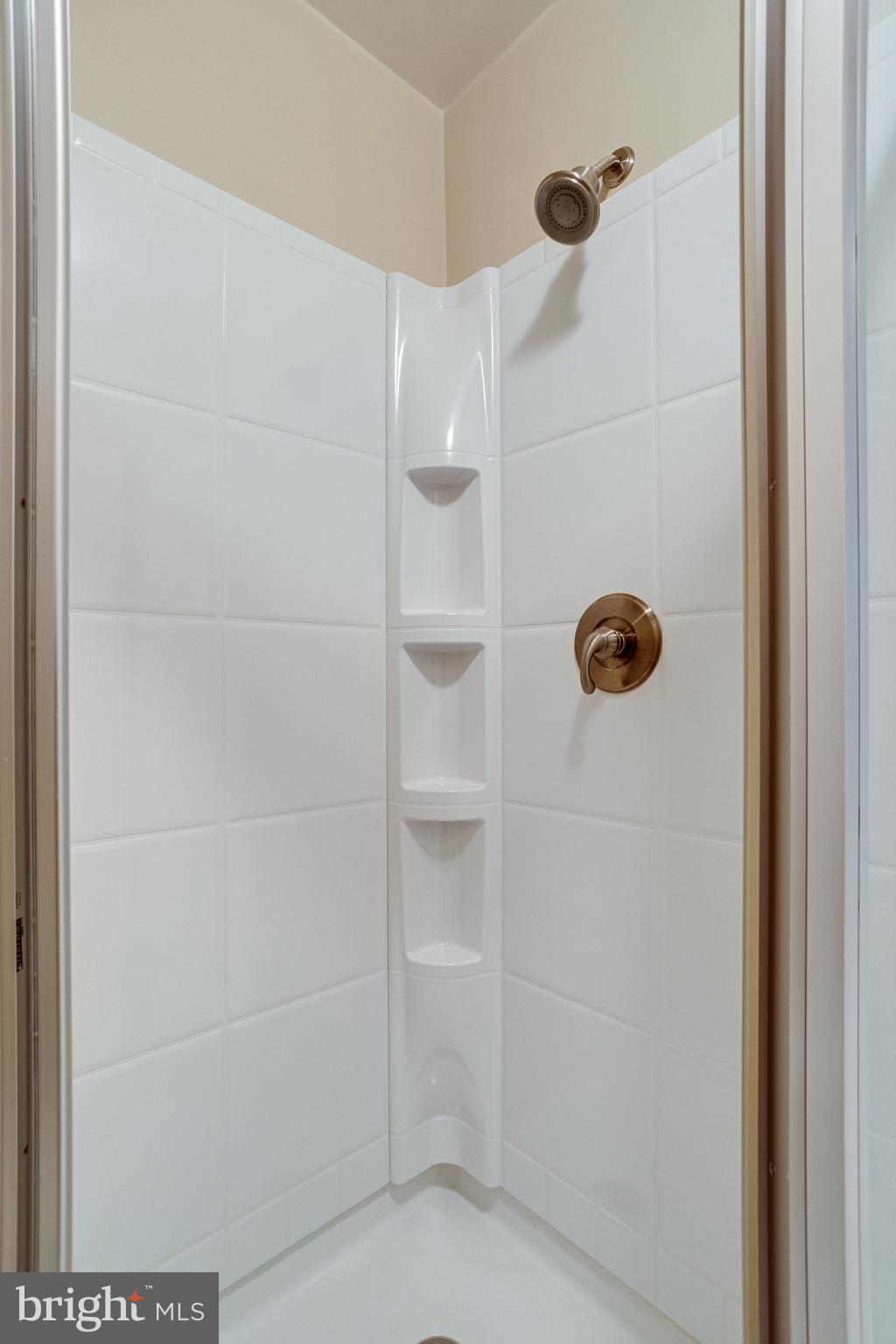 BURKE CENTRE - Residential