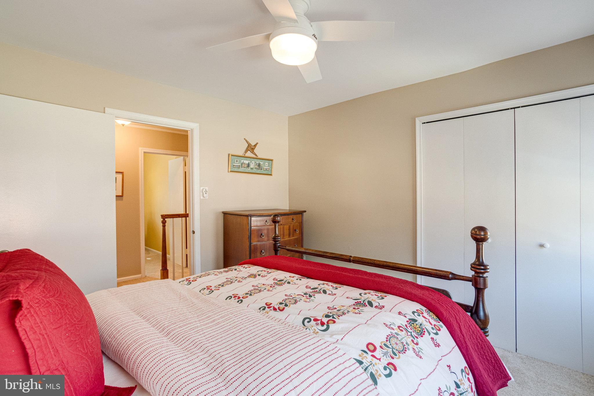 BURKE CENTRE - Residential