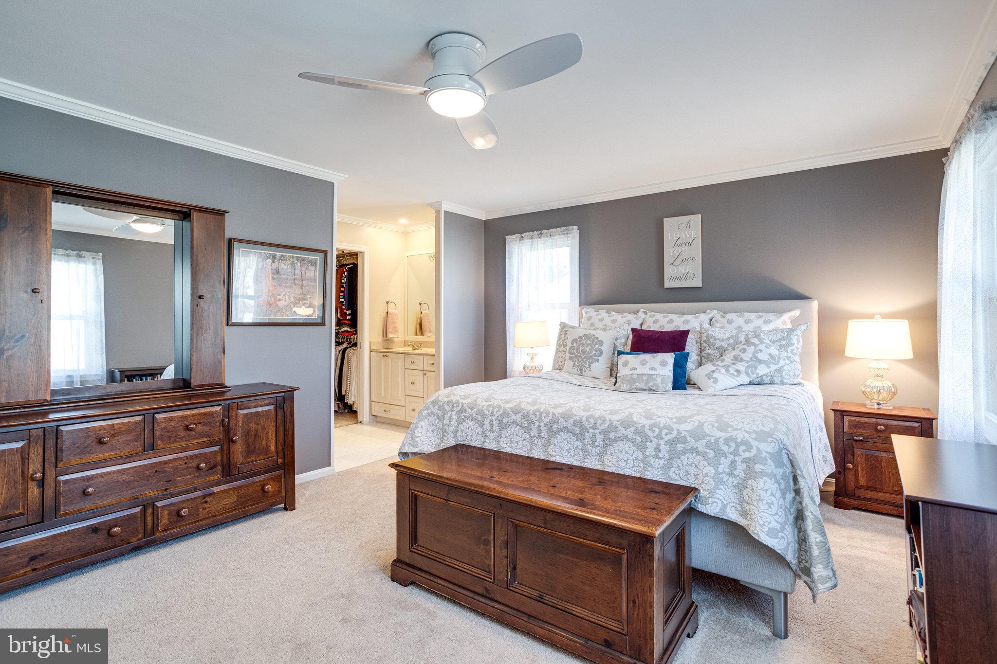 BURKE CENTRE - Residential