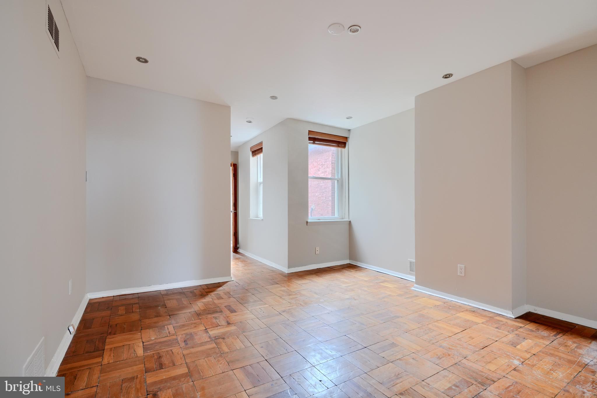 RESERVOIR HILL - Residential