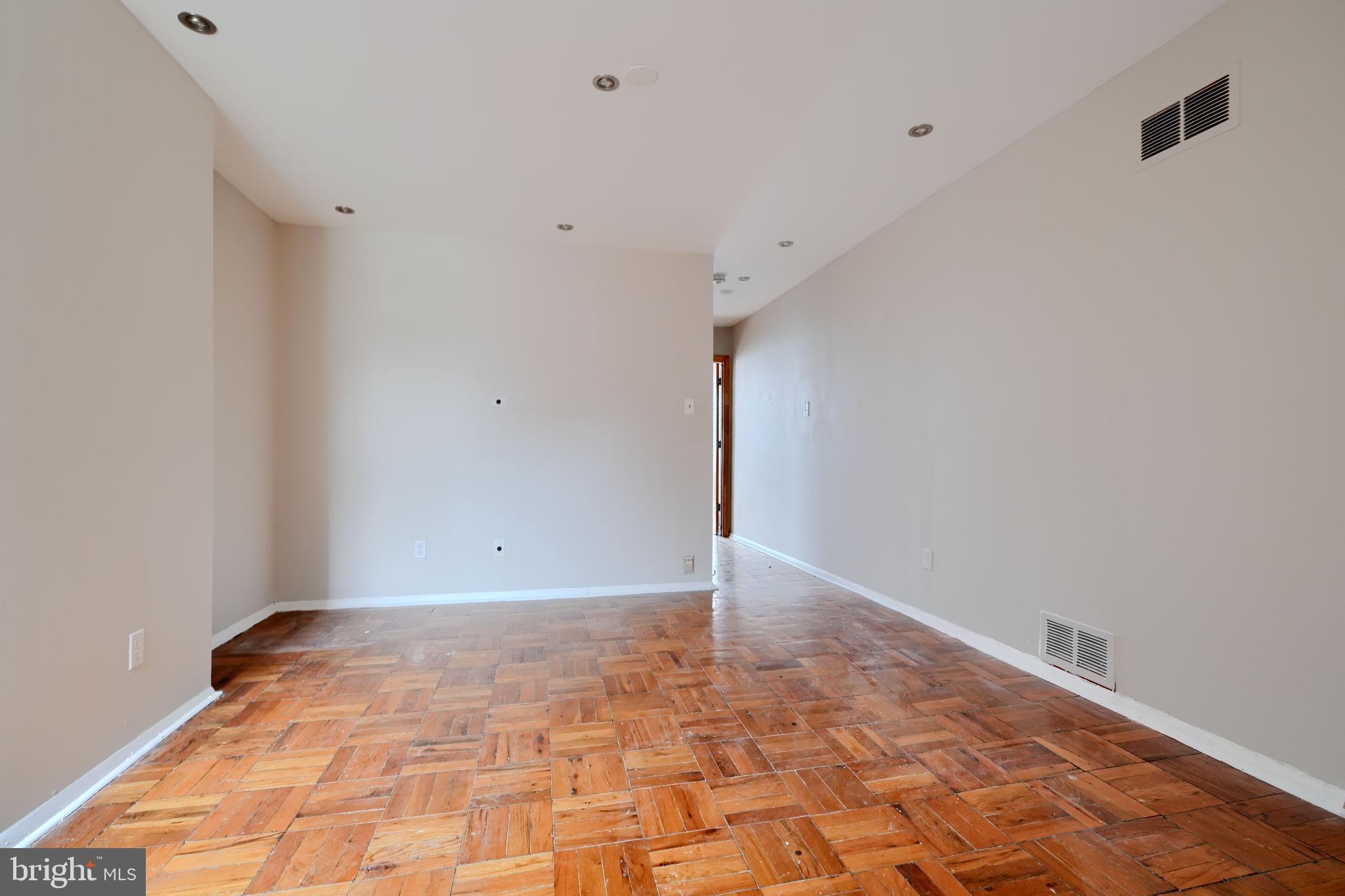 RESERVOIR HILL - Residential