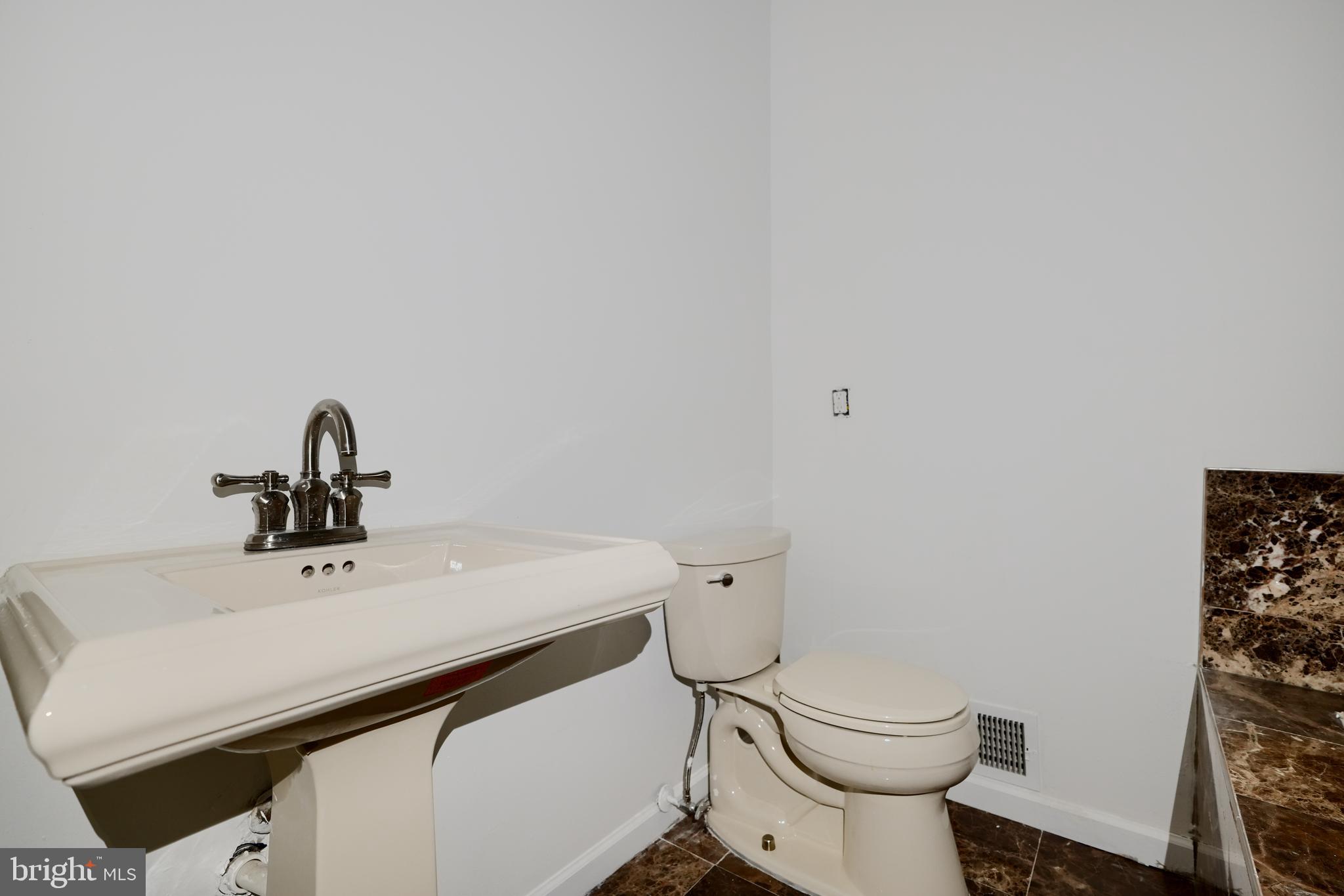 RESERVOIR HILL - Residential