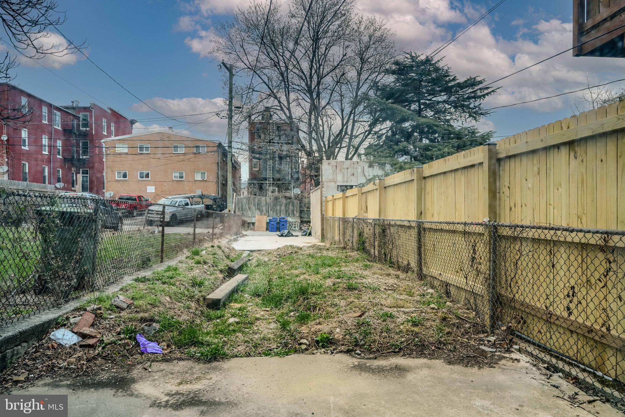 RESERVOIR HILL - Residential