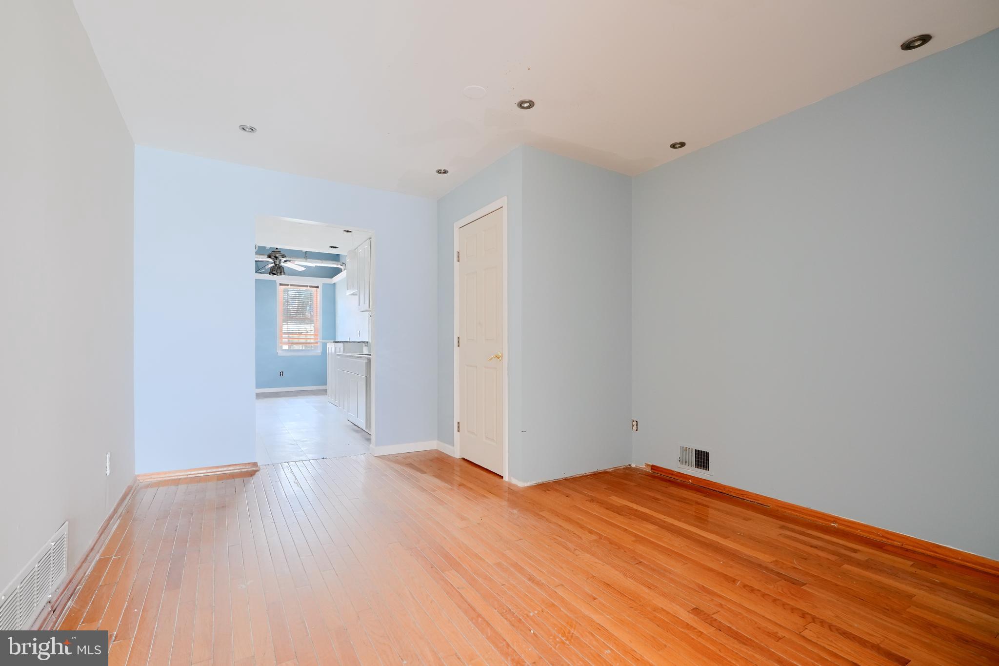 RESERVOIR HILL - Residential