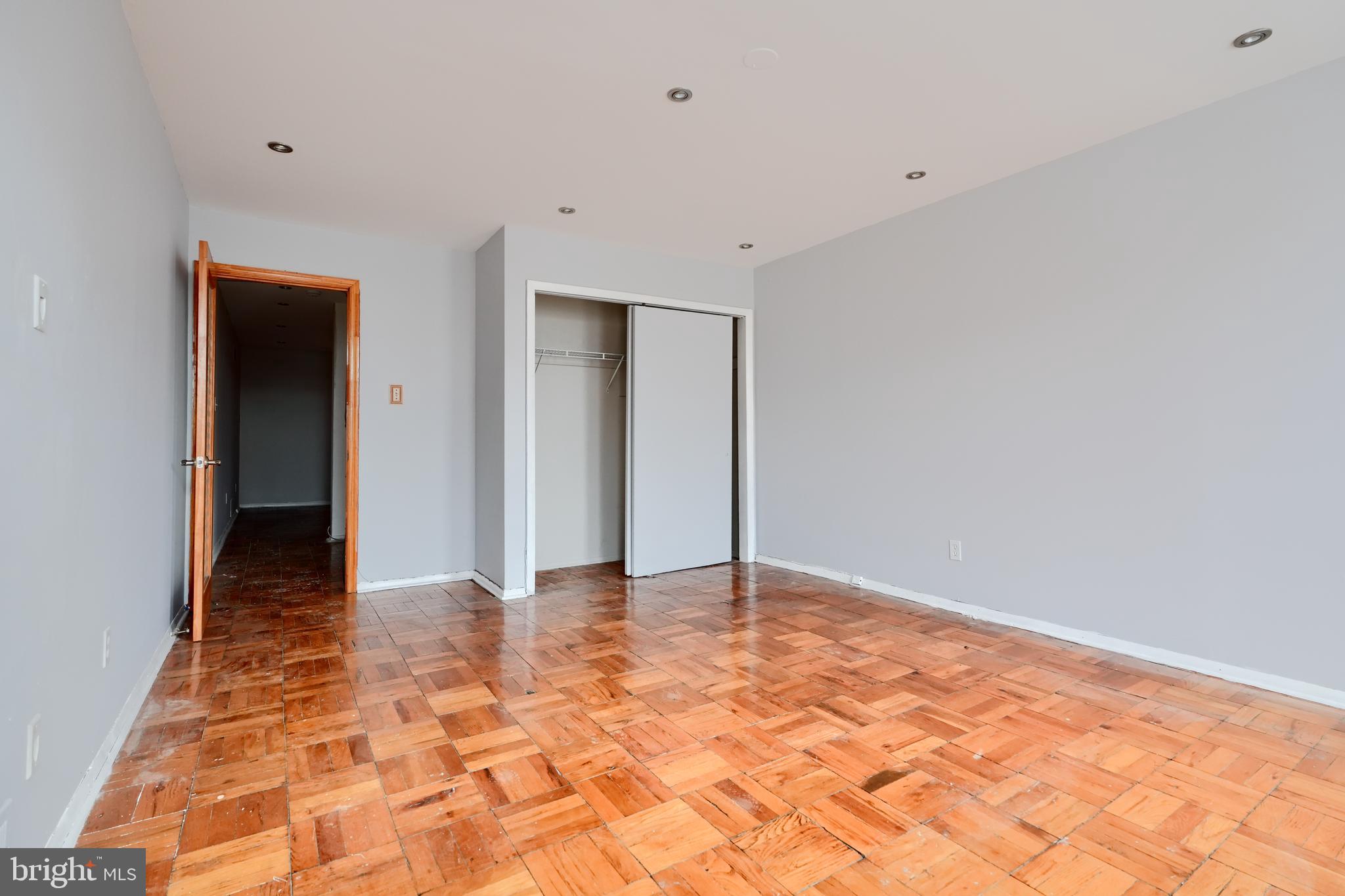 RESERVOIR HILL - Residential