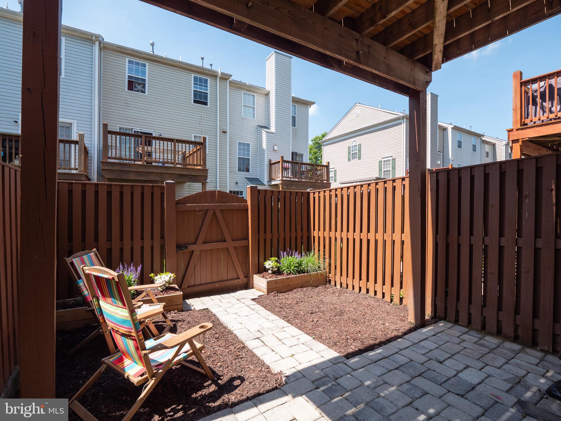 WELLFLEET MEWS - Residential