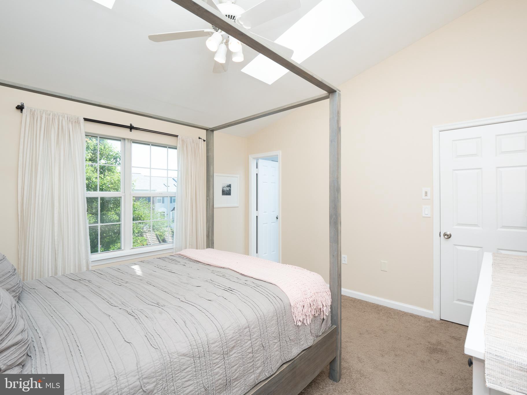 WELLFLEET MEWS - Residential