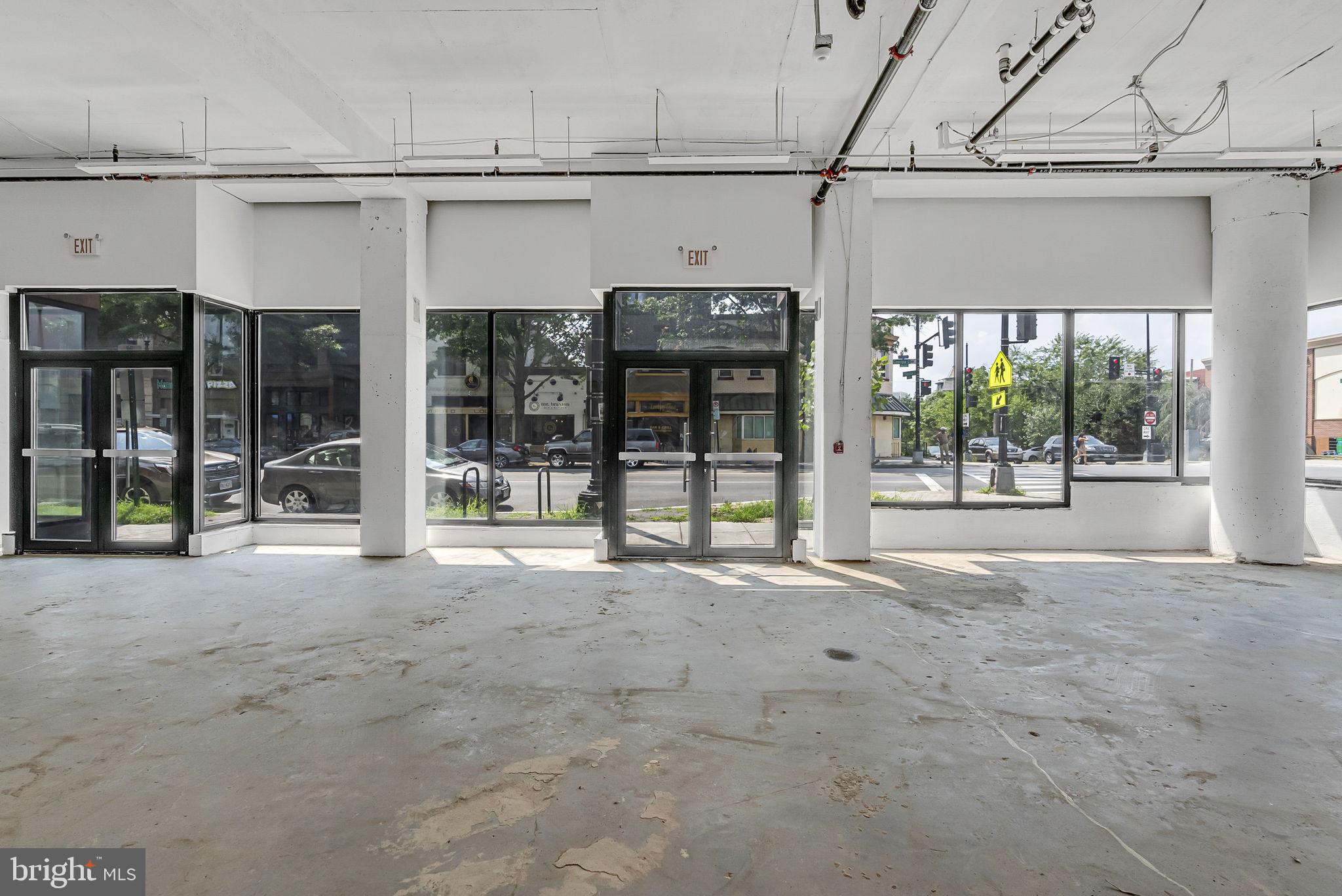 PARK VIEW - Commercial Sale