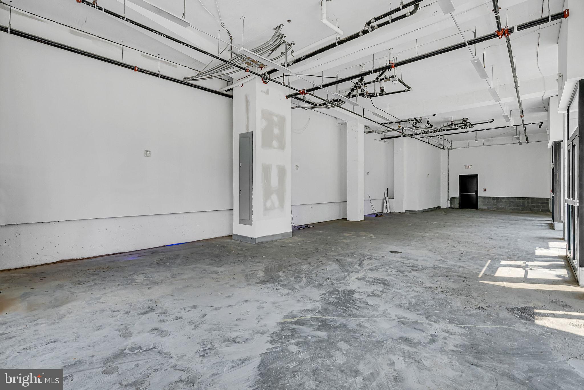 PARK VIEW - Commercial Sale