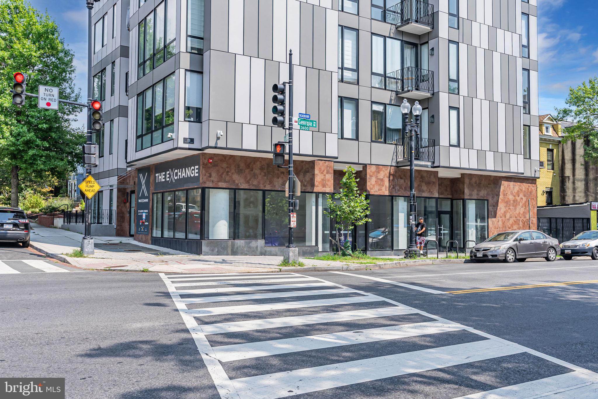 PARK VIEW - Commercial Sale