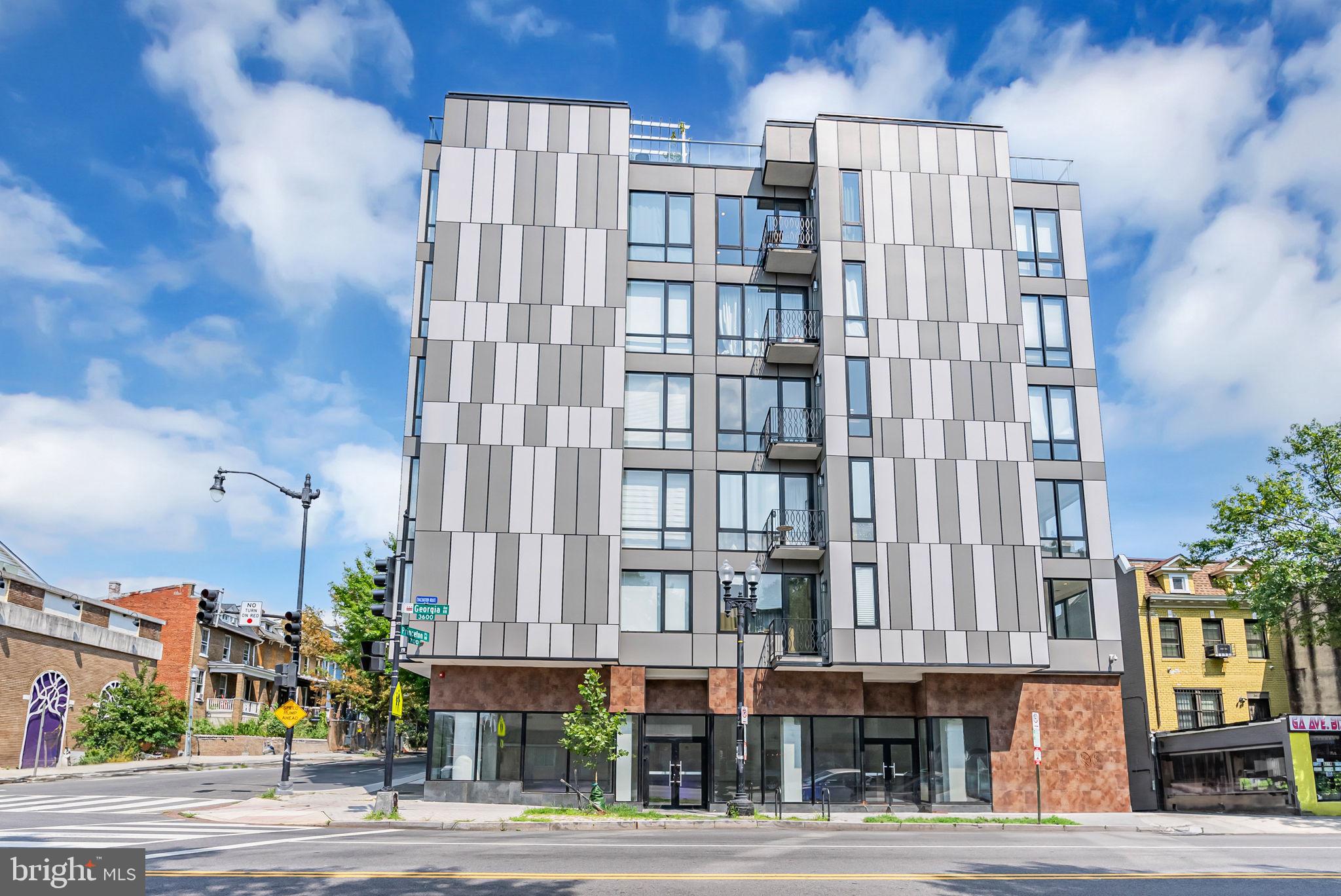 PARK VIEW - Commercial Sale