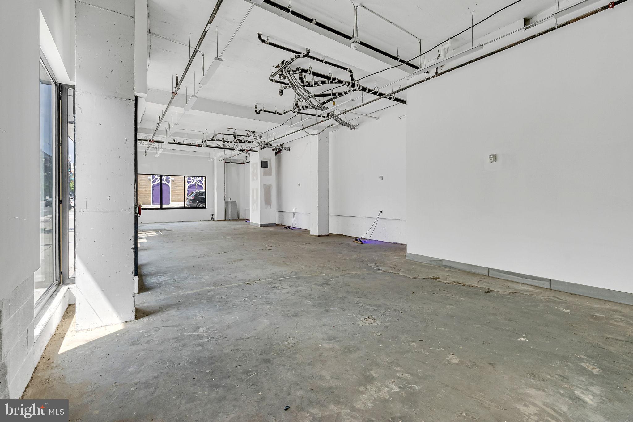 PARK VIEW - Commercial Sale