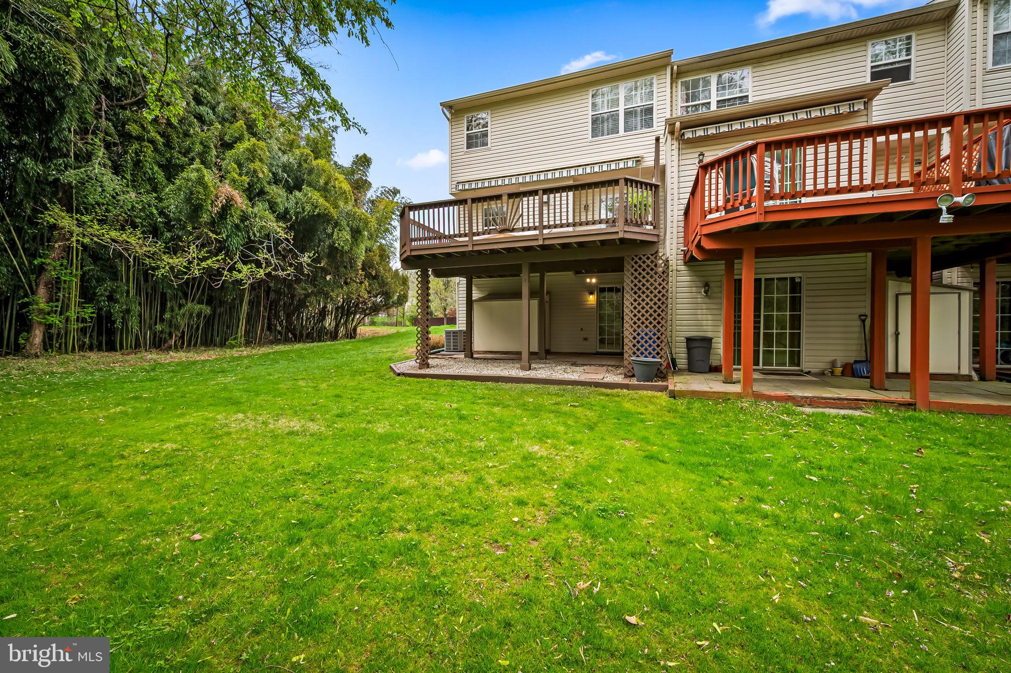 HUNTERS RUN - Residential