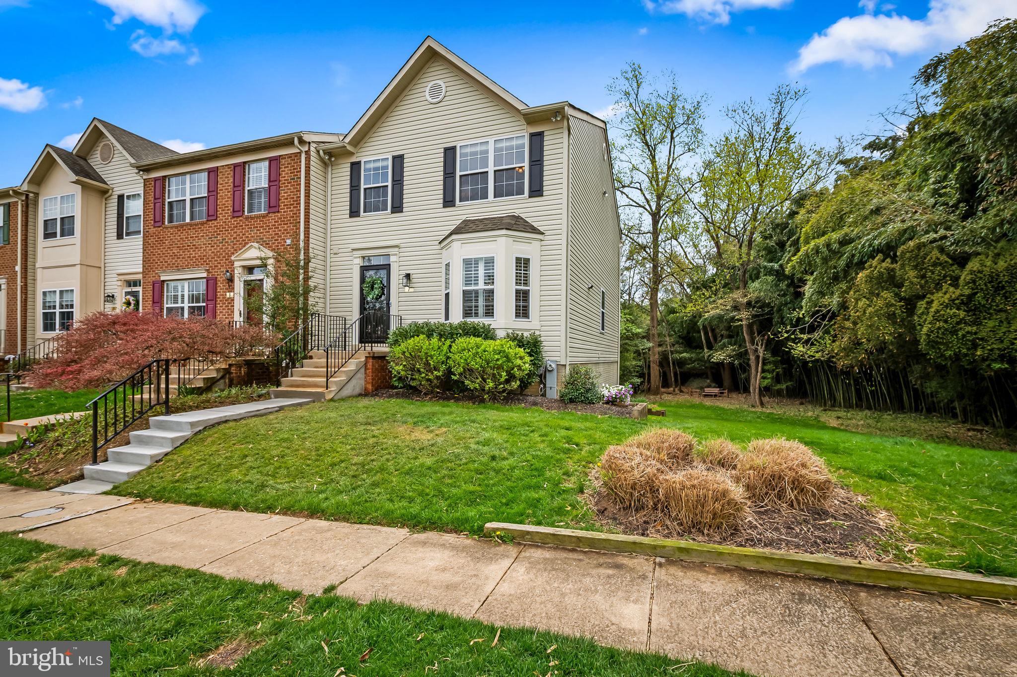 HUNTERS RUN - Residential