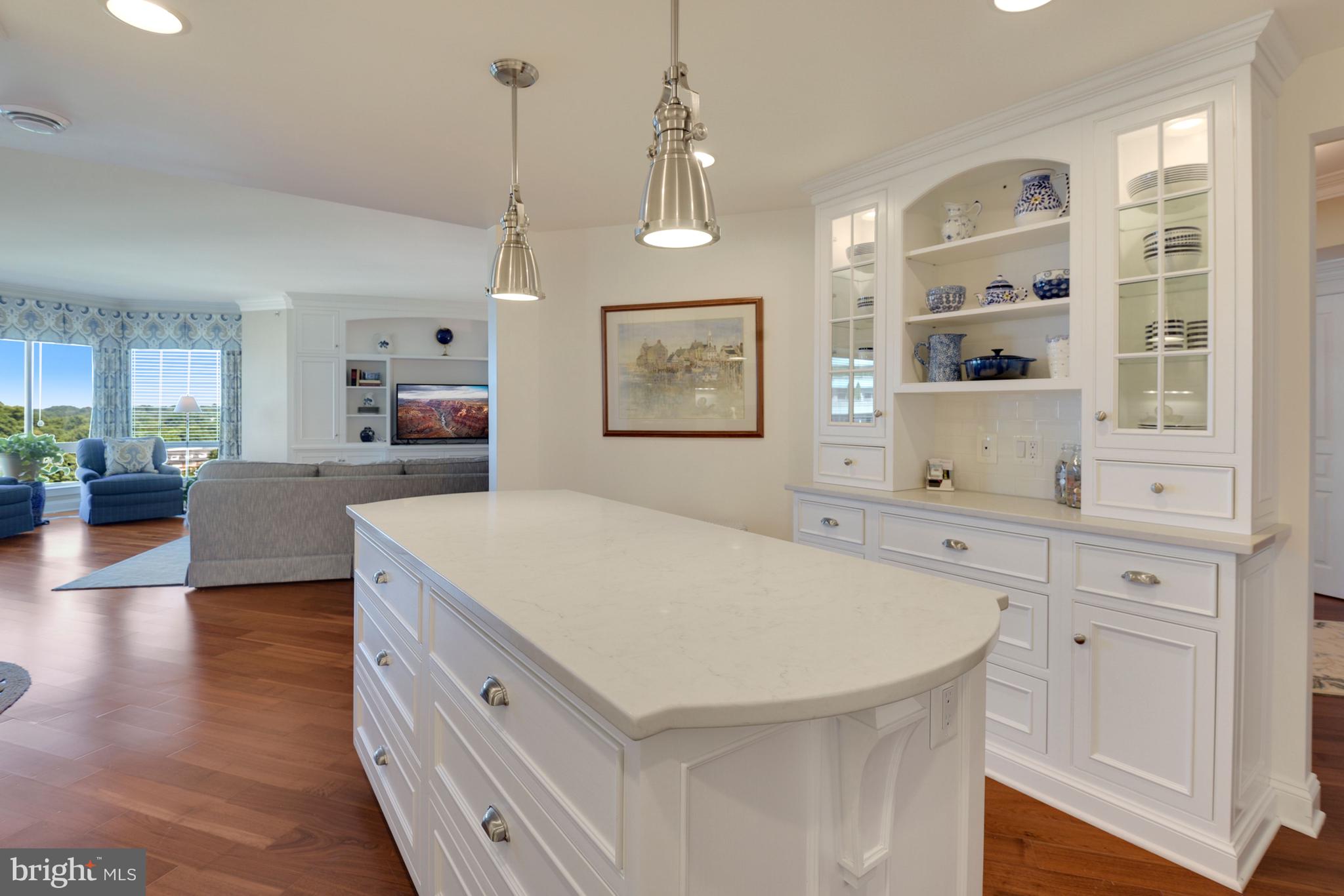 SOMERSET HOUSE - Residential