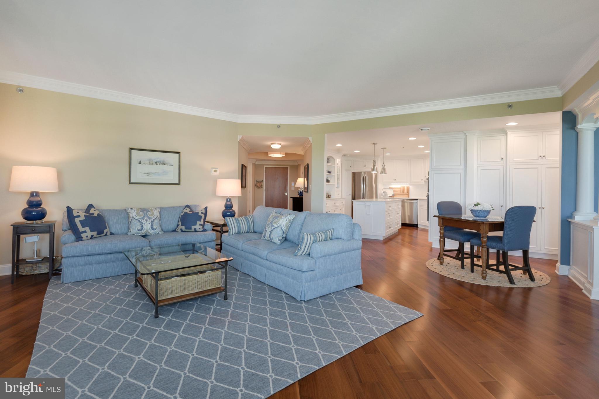 SOMERSET HOUSE - Residential