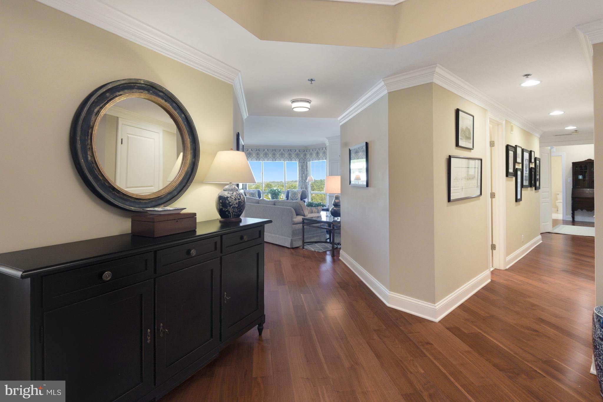 SOMERSET HOUSE - Residential