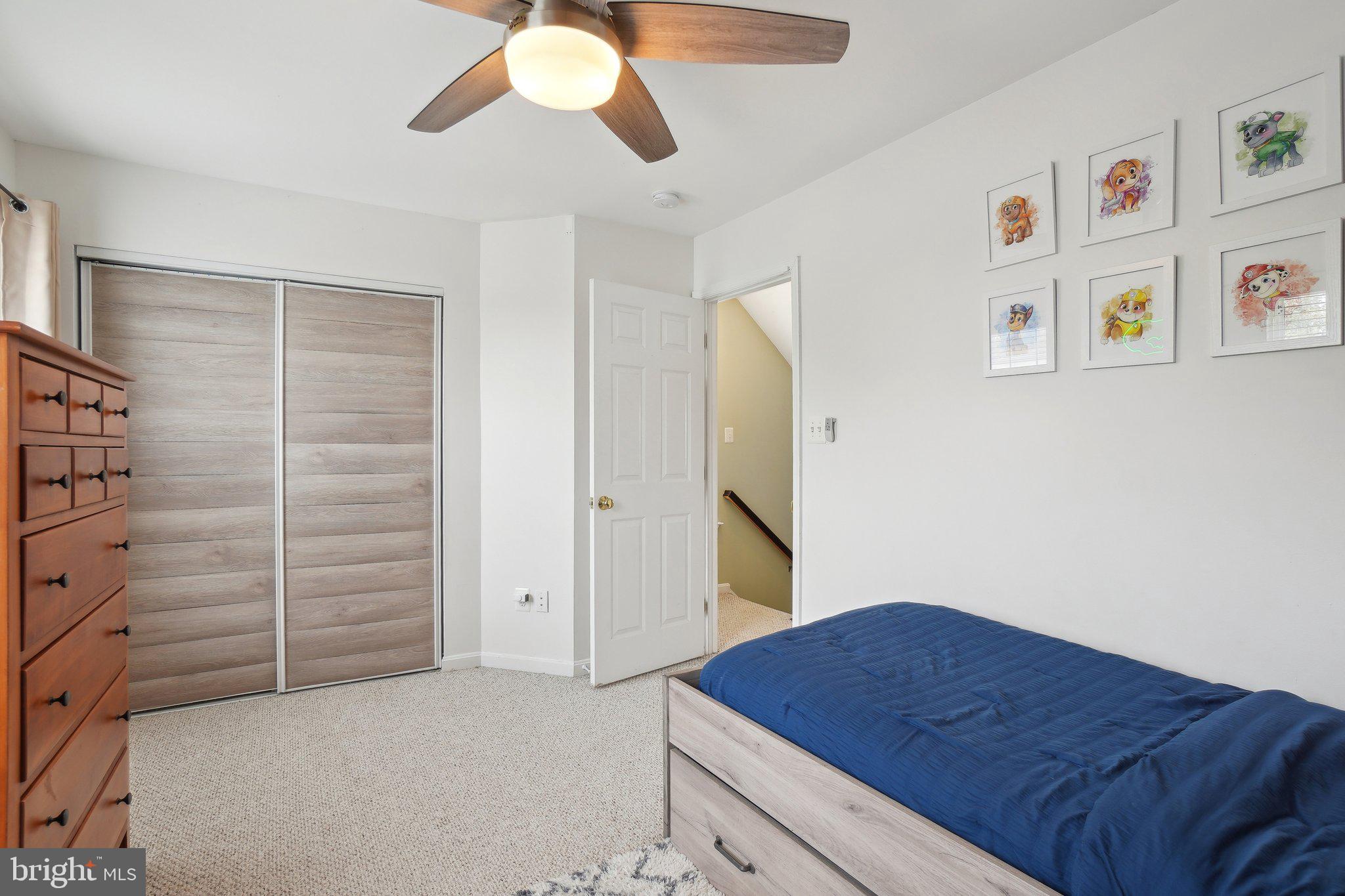 SOUTH RIDING - Residential