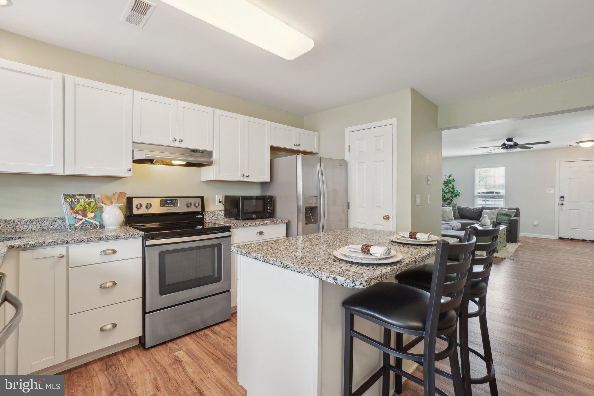 SOUTH RIDING - Residential