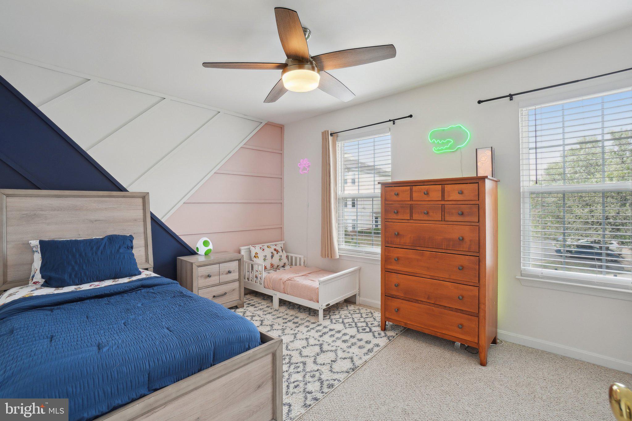 SOUTH RIDING - Residential