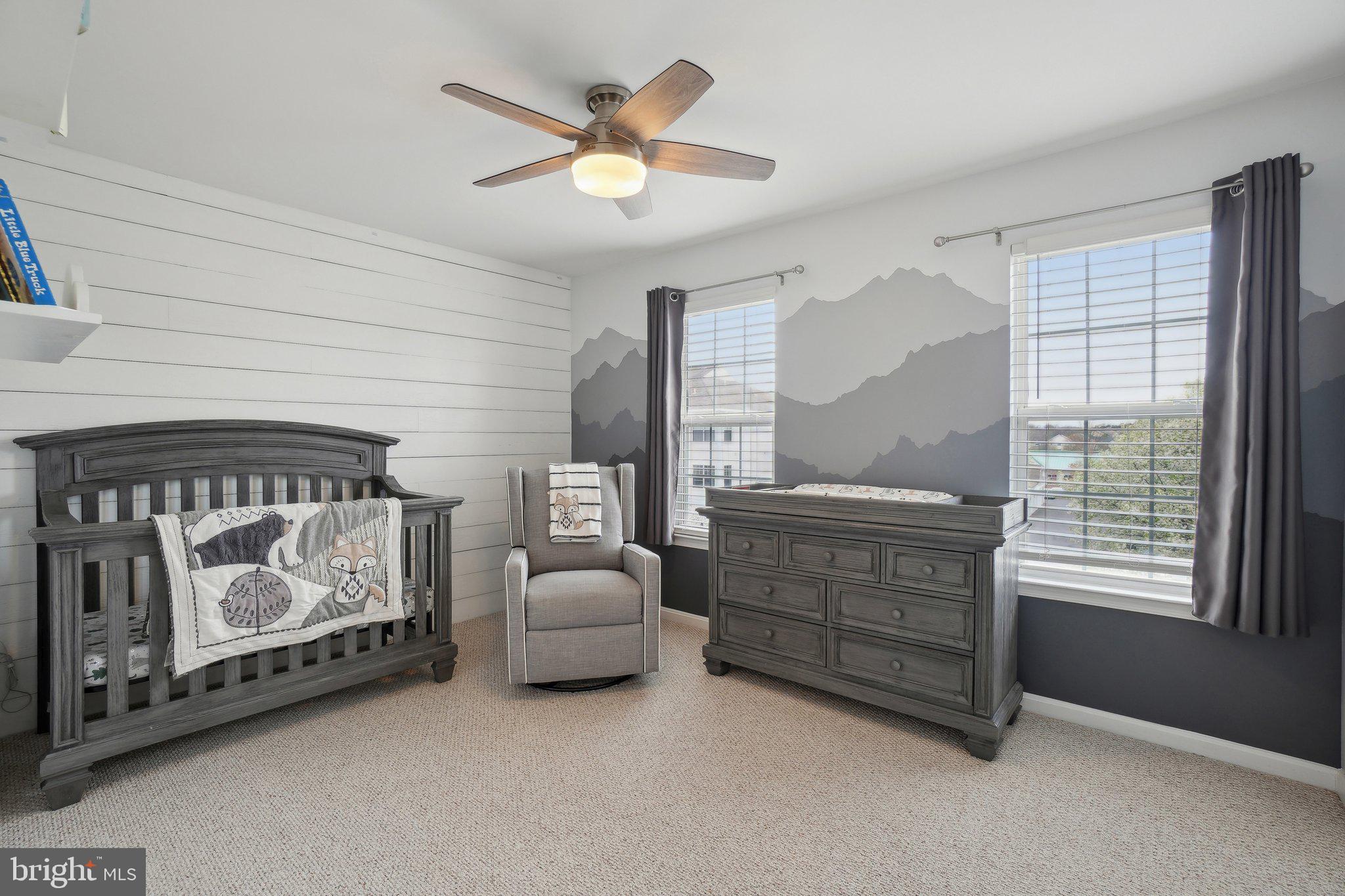 SOUTH RIDING - Residential