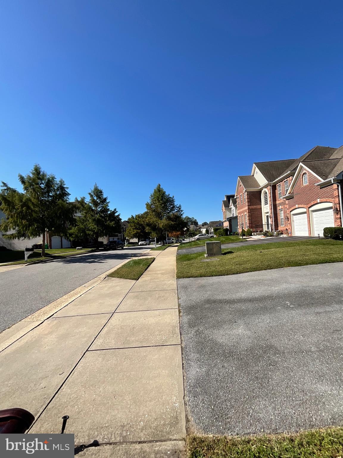10006 OXBRIDGE WAY