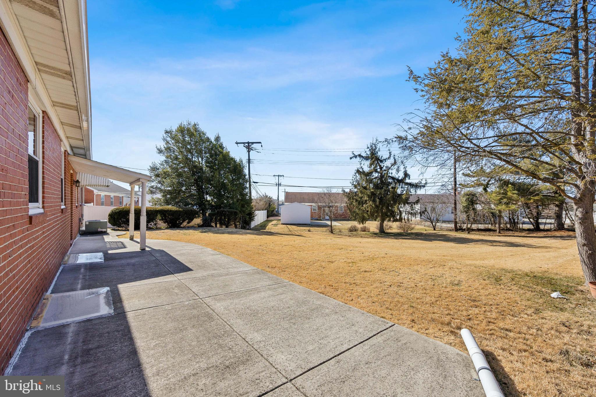 NORTHAMPTON - Residential