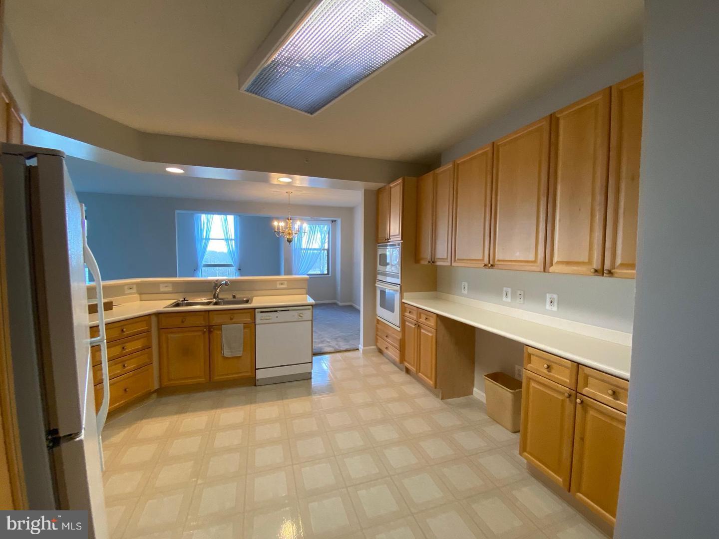 MAGNOLIAS AT LANSDOWNE WOODS - Residential Lease