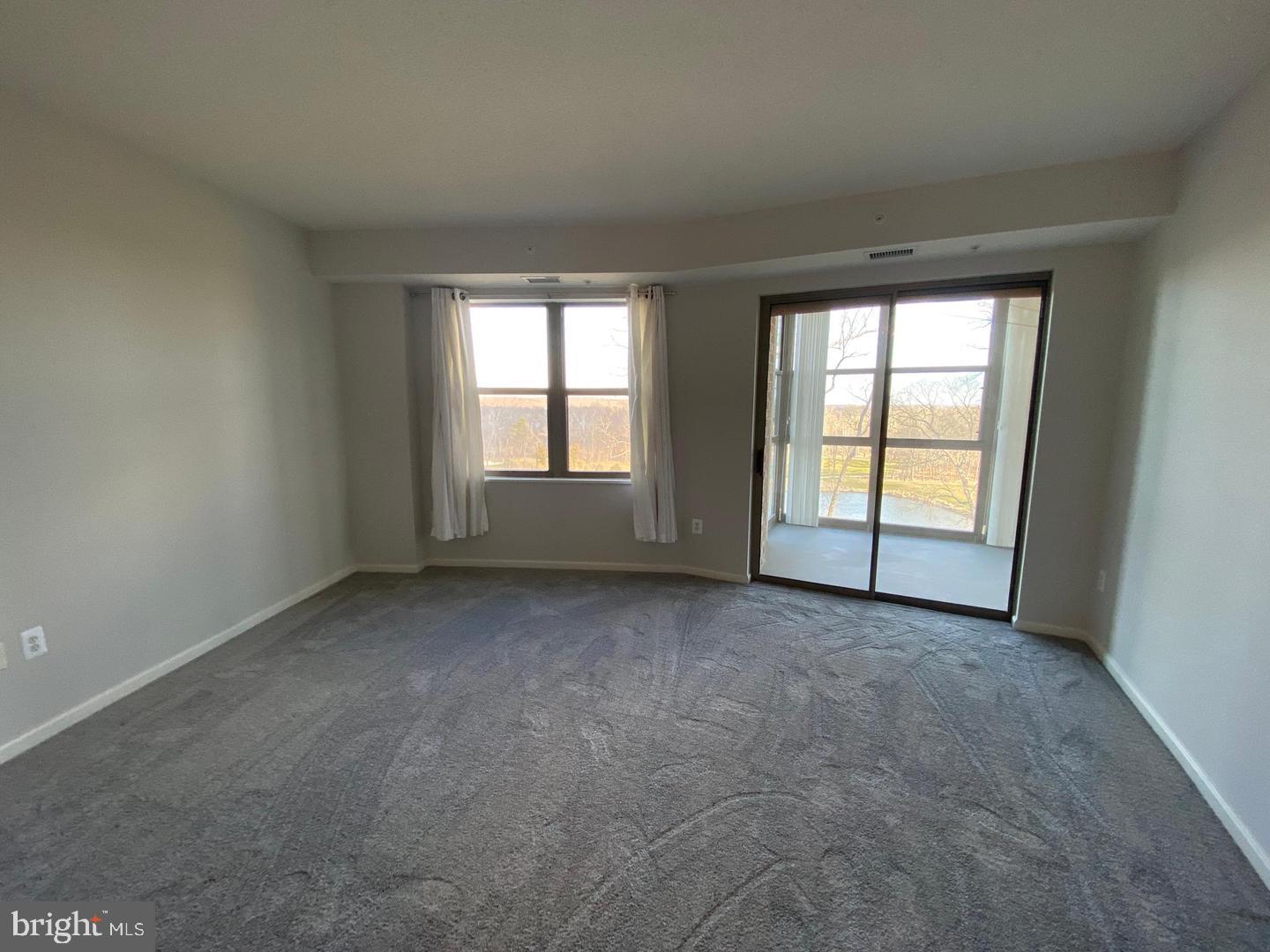 MAGNOLIAS AT LANSDOWNE WOODS - Residential Lease