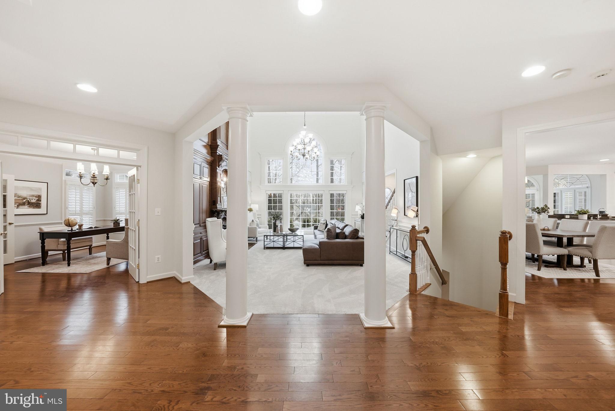 CEDAR CHASE - Residential