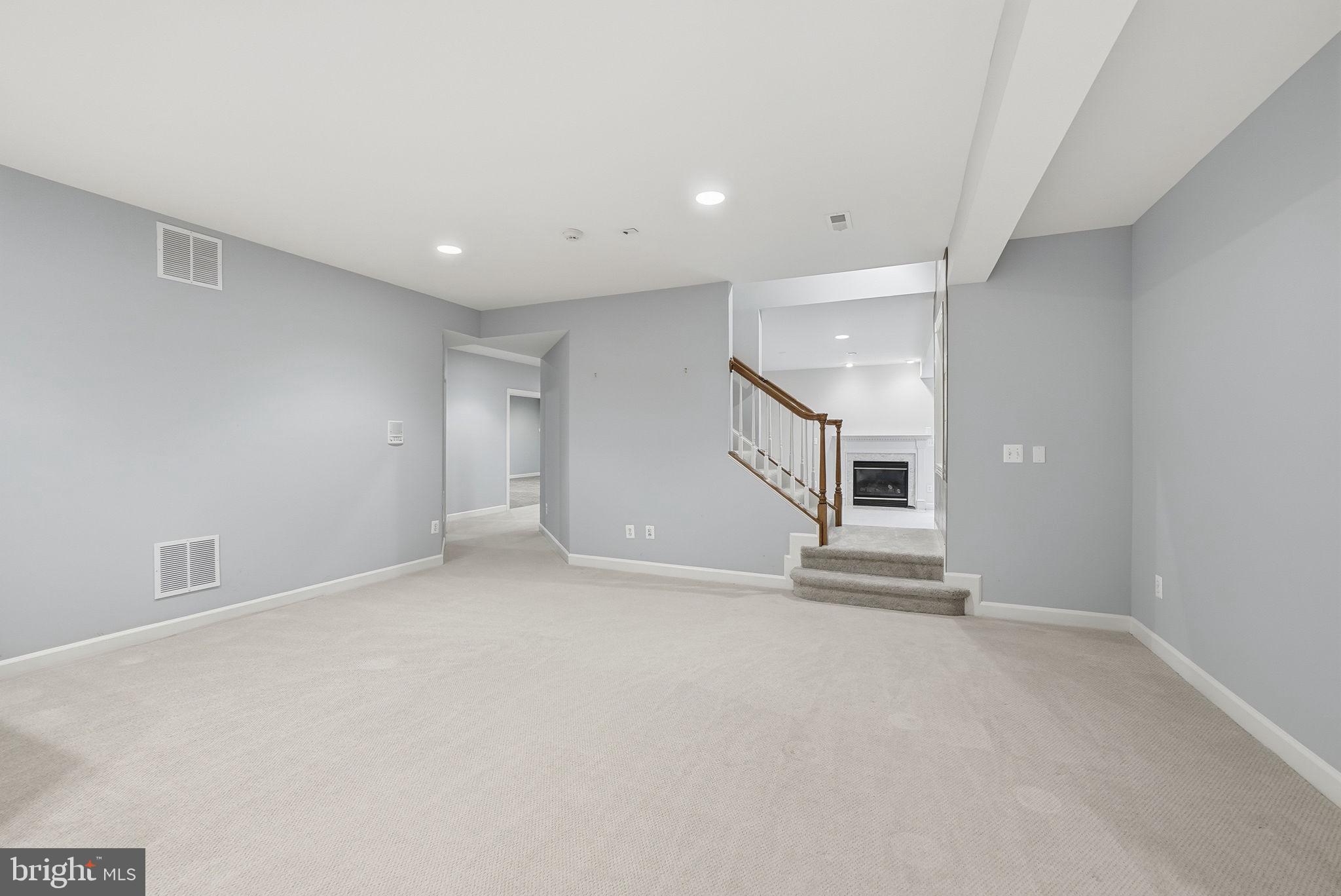 CEDAR CHASE - Residential