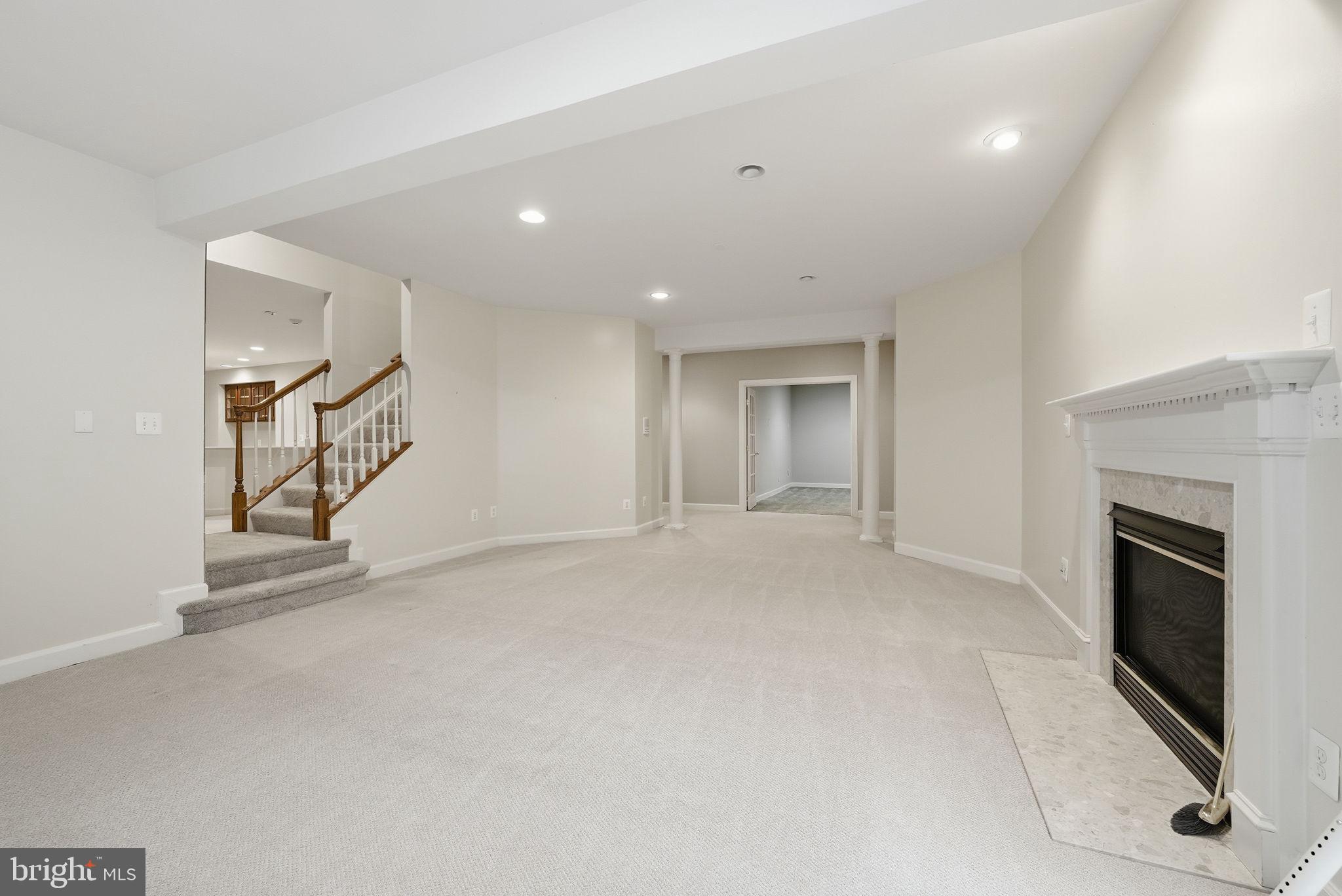 CEDAR CHASE - Residential