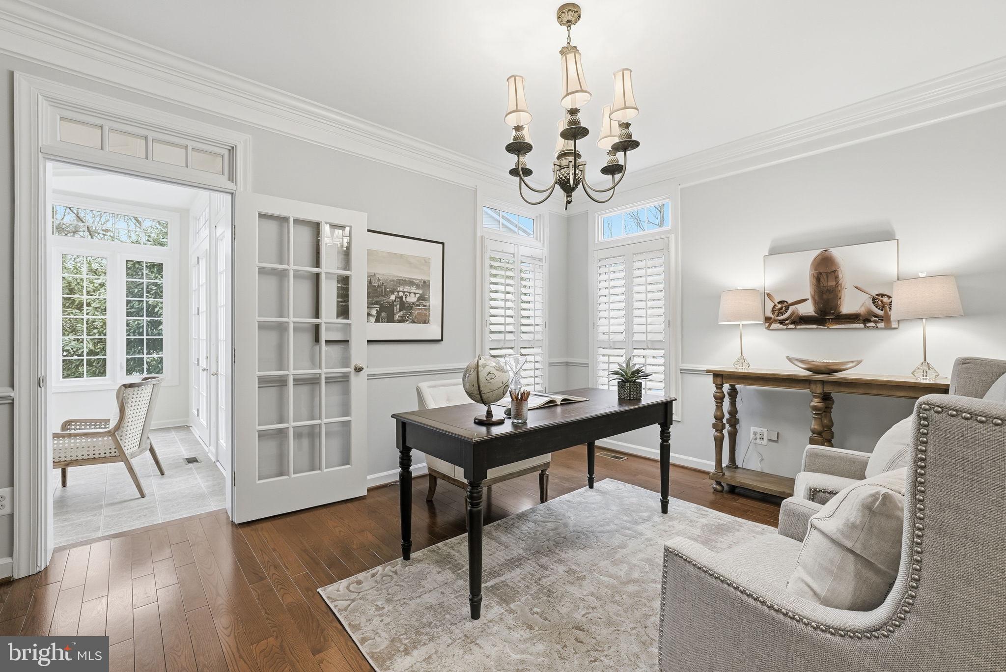 CEDAR CHASE - Residential