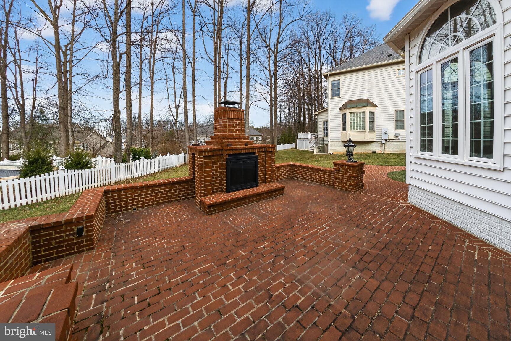 CEDAR CHASE - Residential