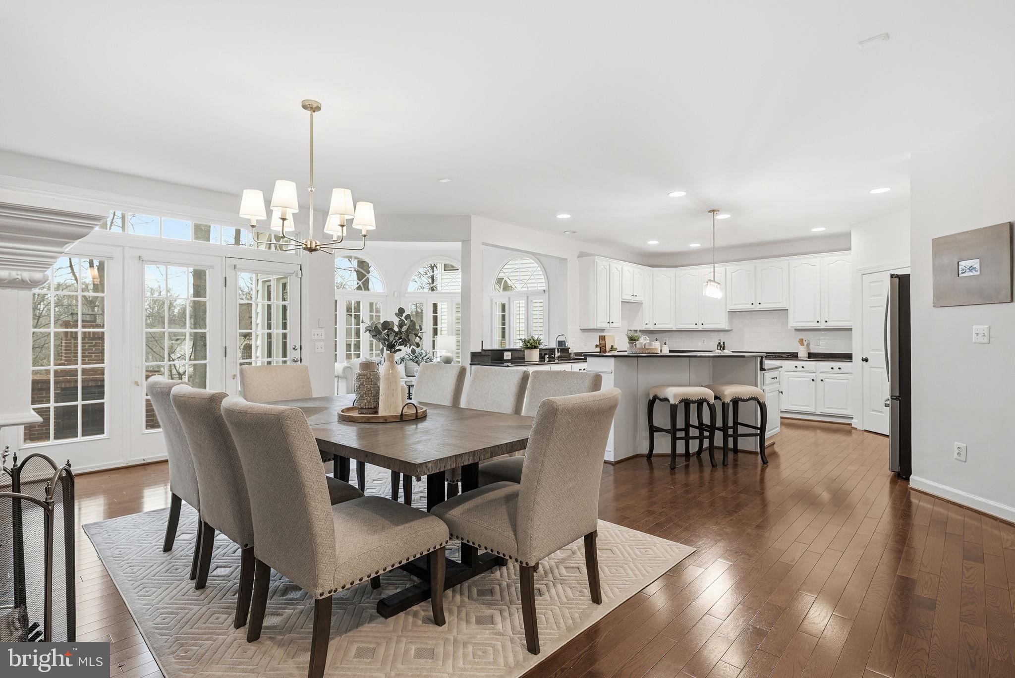 CEDAR CHASE - Residential