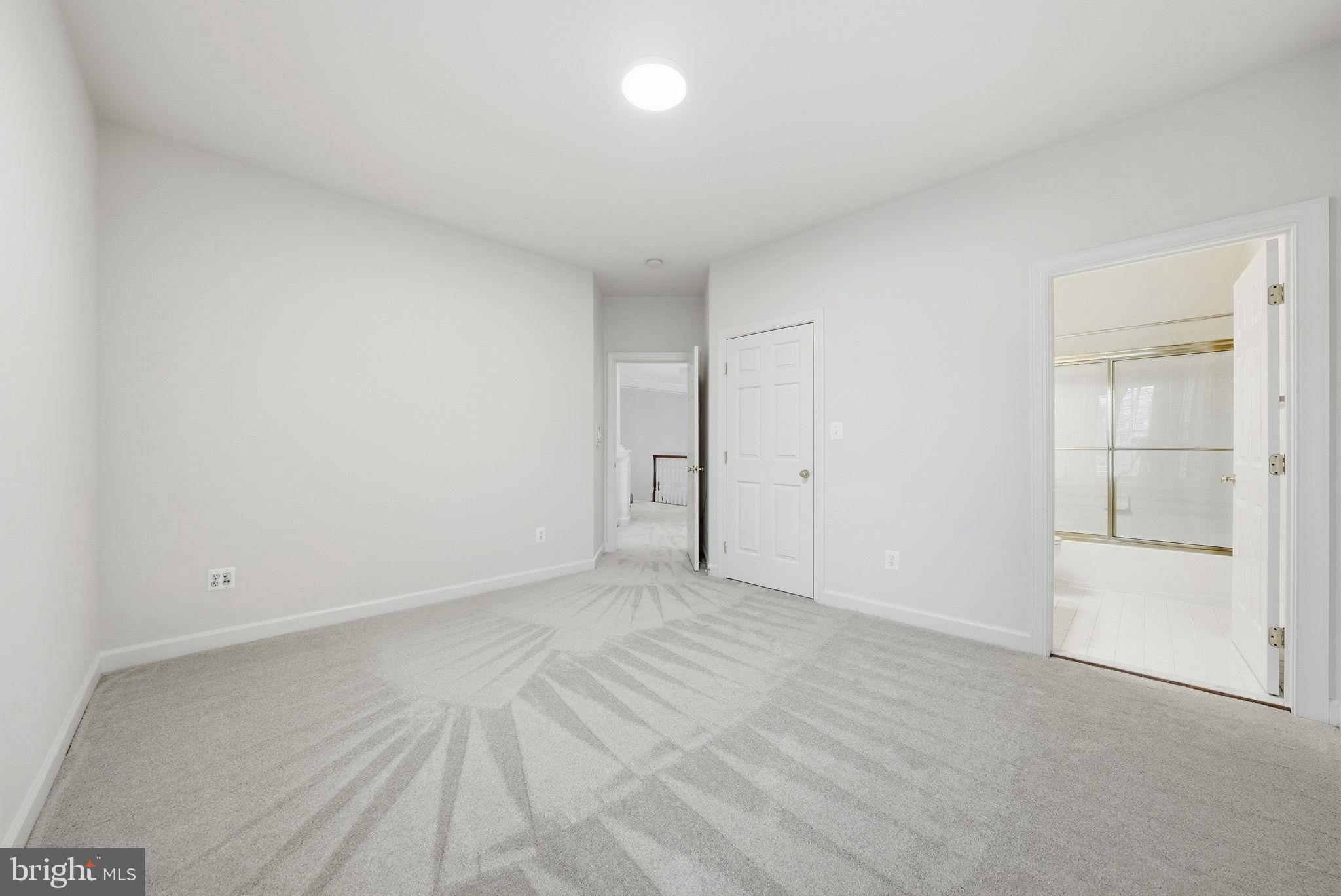 CEDAR CHASE - Residential