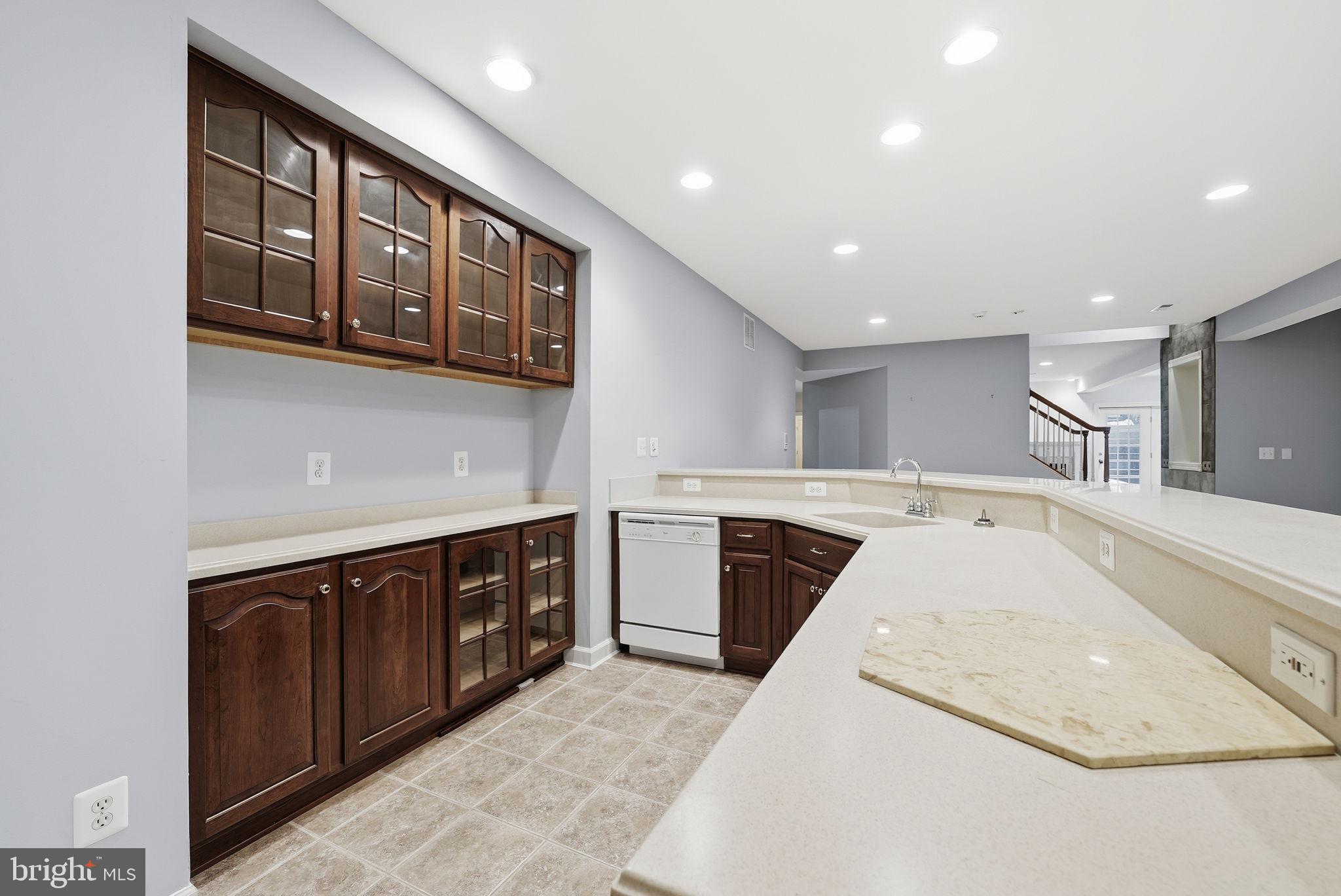 CEDAR CHASE - Residential