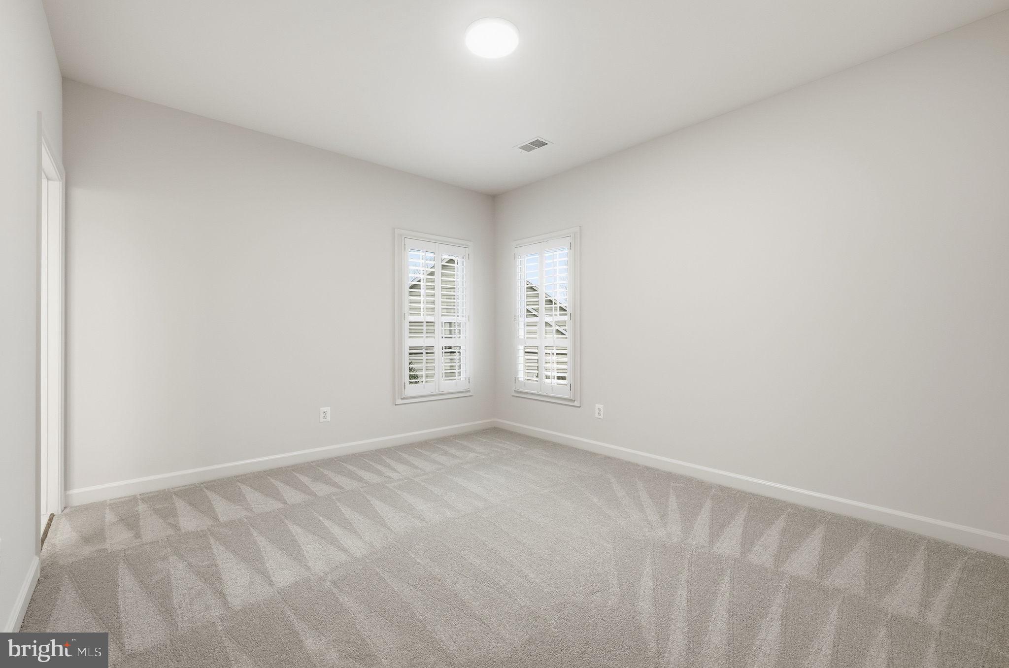 CEDAR CHASE - Residential