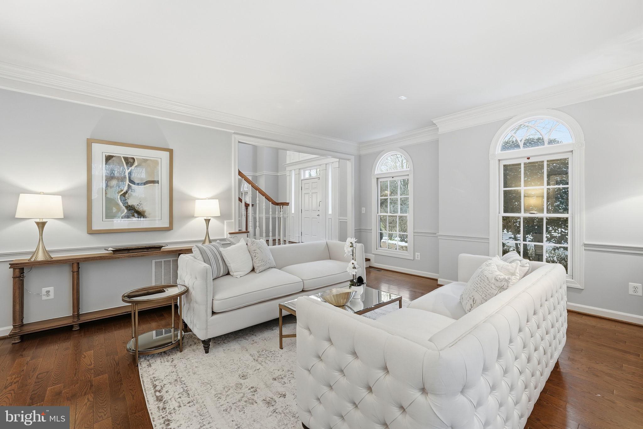 CEDAR CHASE - Residential