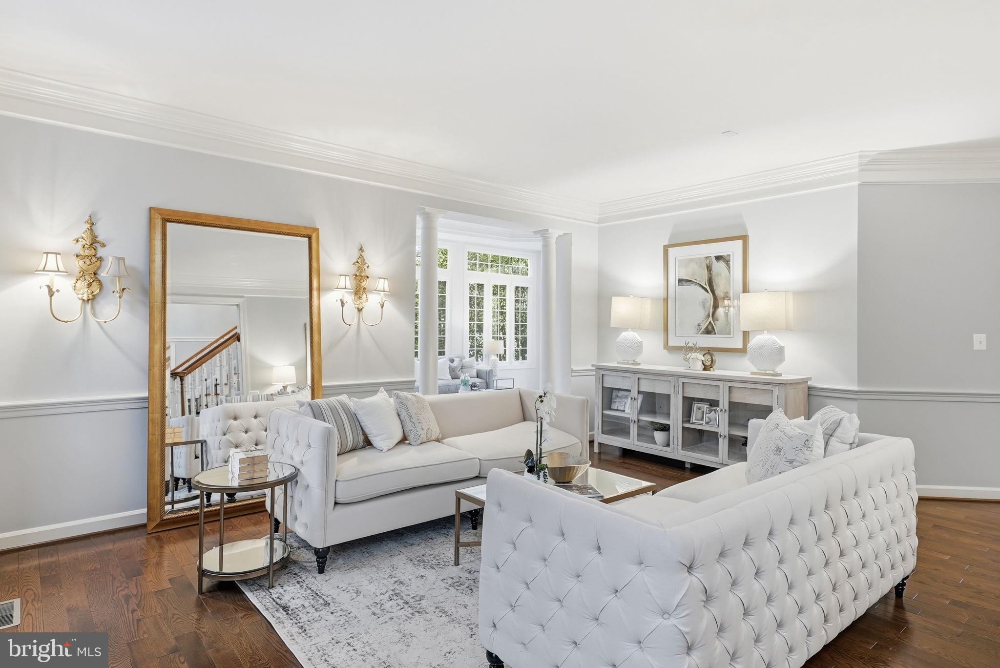 CEDAR CHASE - Residential