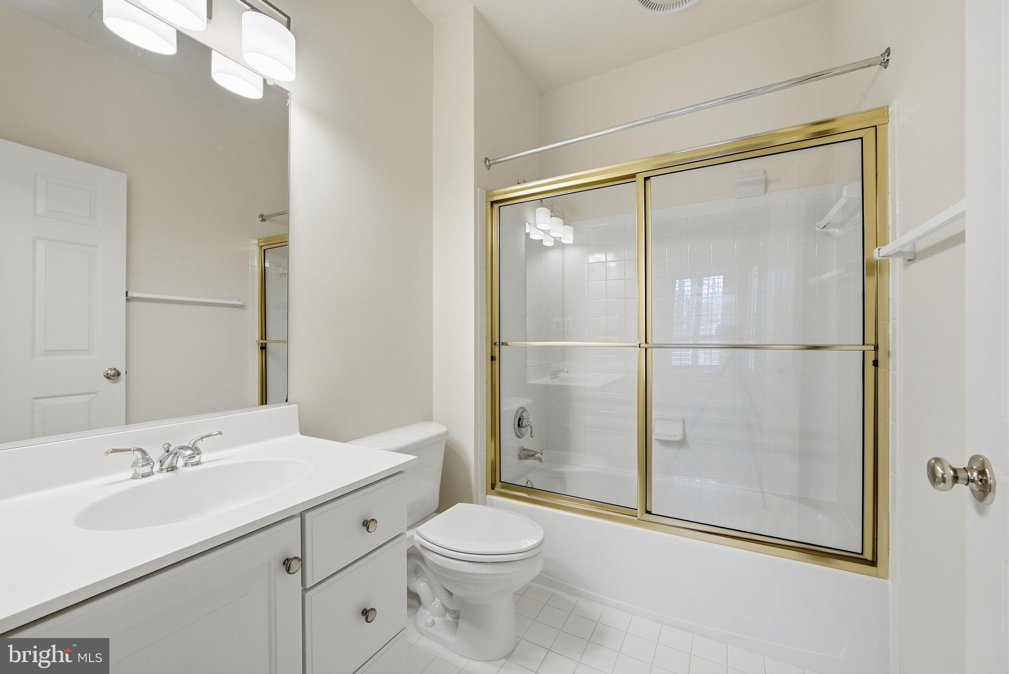 CEDAR CHASE - Residential