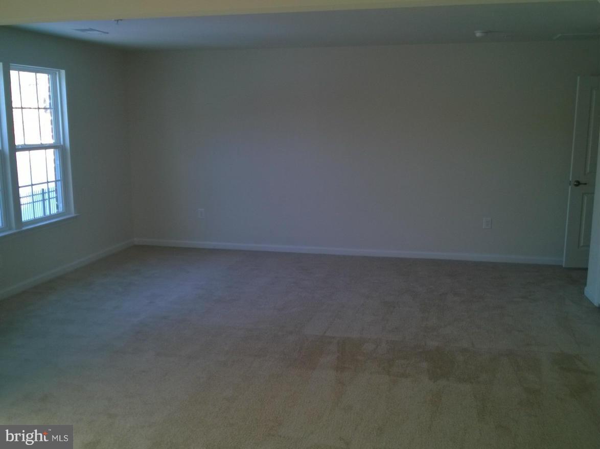 OAK CREEK CLUB - Residential